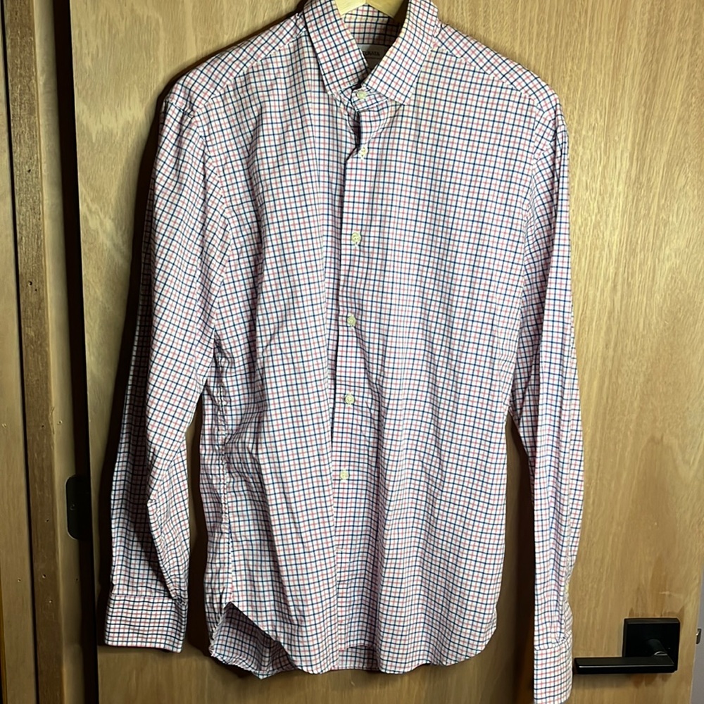Long sleeve dress shirt